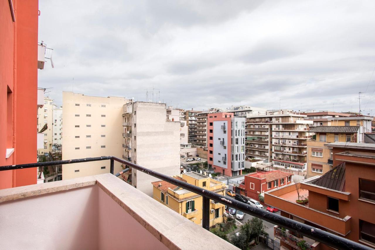 Stylish & Cozy - 5 Star Location- Balcony - City View Рим Экстерьер фото
